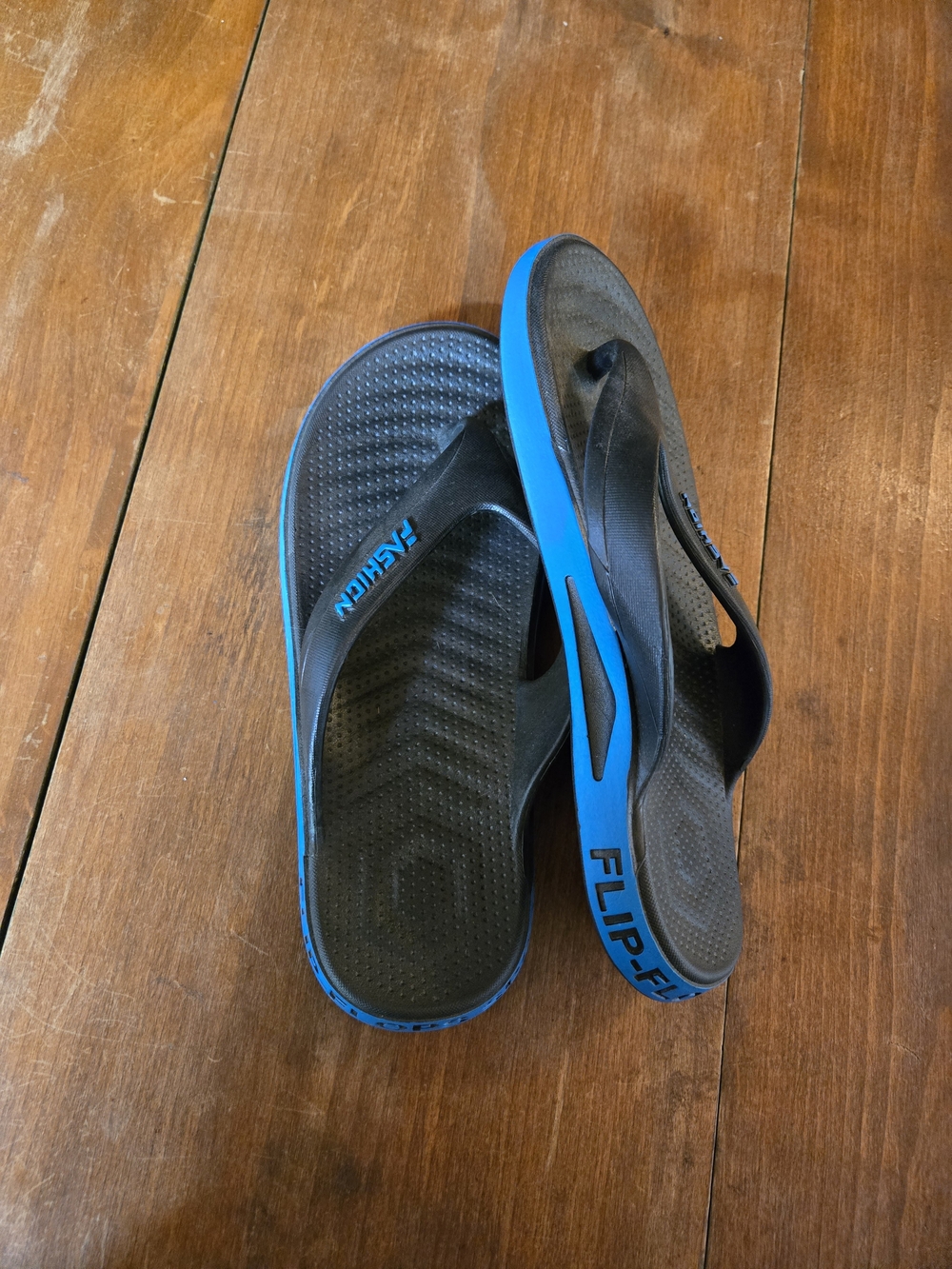 Flip-Flop Men's Black & Blue Athletic Flip Flops